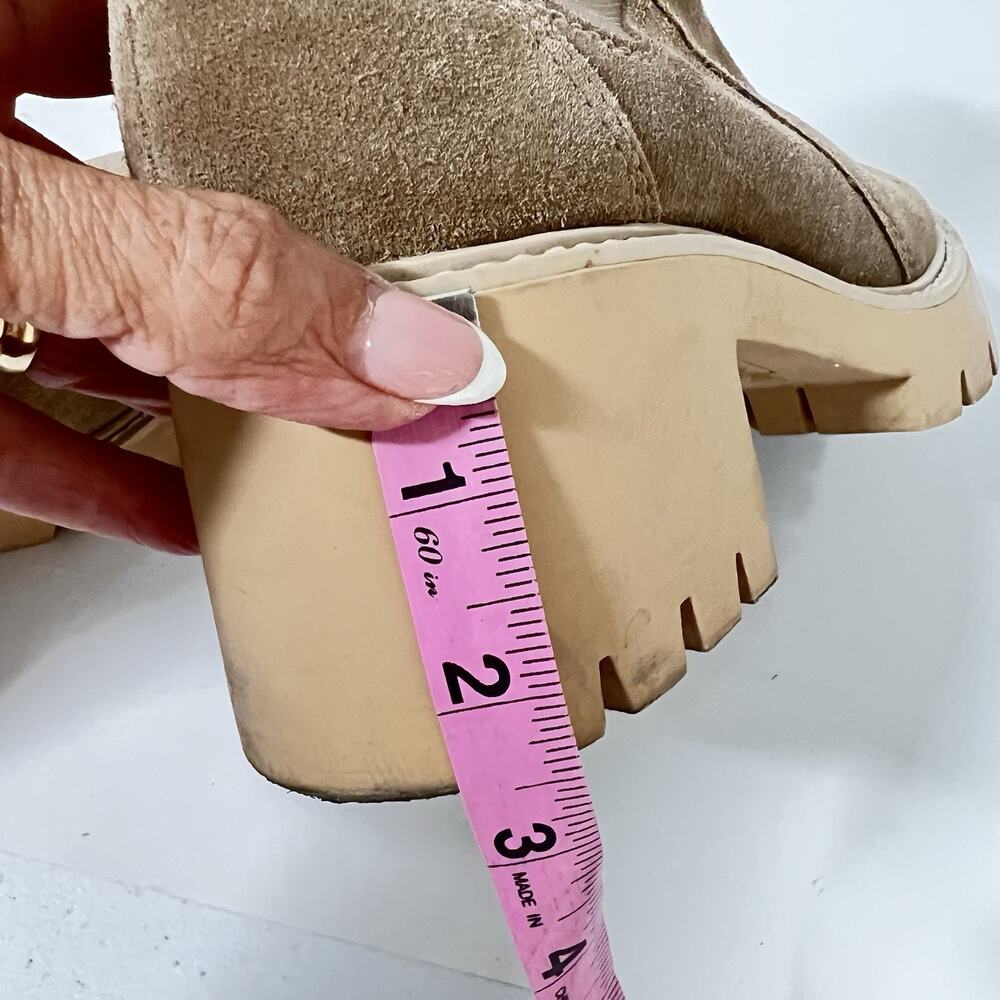 Dolce Vita Halina Suede Lug Sole Ankle Boots Women’s Size 8 Tan Chelsea Booties - Picture 11 of 11